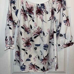 Floral Off-Shoulder Blouse in White and Mauve